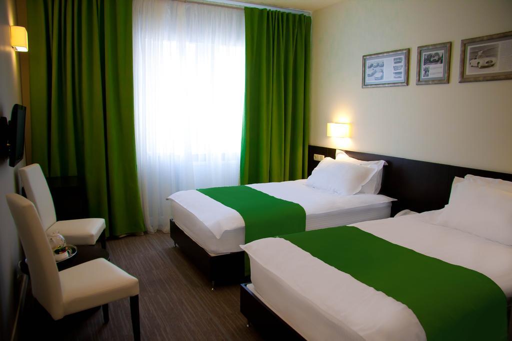 Hotel Schiller Kamjanske Zimmer foto